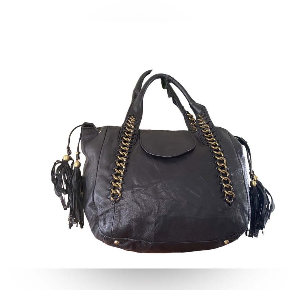 NAN black shoulder bag. Very roomy to hold a lot all hardware in good shape